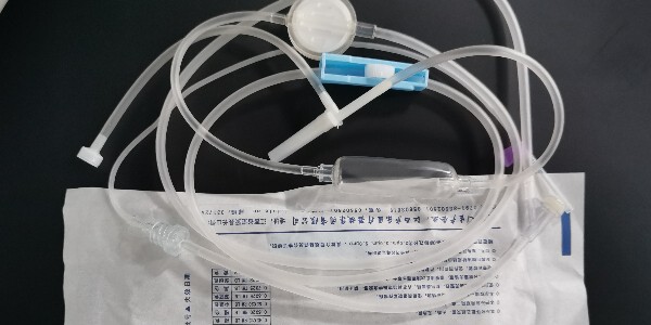 醫(yī)用輸液器使用全紀(jì)錄：掌握步驟、注意事項(xiàng)和問(wèn)題解決方法